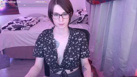 Snapshot of evavivi59 chatting on 02/21/25, 02:17 Vivi online show from 02/21/25, 02:17