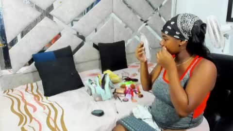 Eva And Emmanuel online show from 04/29/26, 01:59