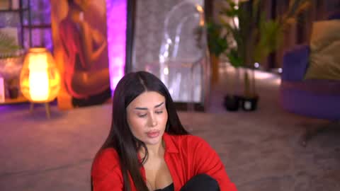 Eva online show from 01/10/25, 12:04