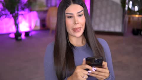 Eva online show from 01/15/25, 11:00