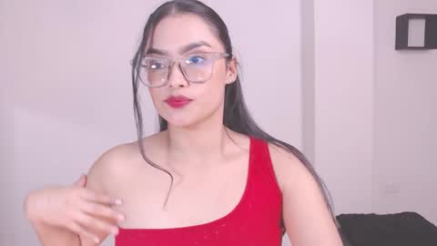 Snapshot of eve_rox18 chatting on 02/03/26, 05:38 Eve Rox18 online show from 02/03/26, 05:38