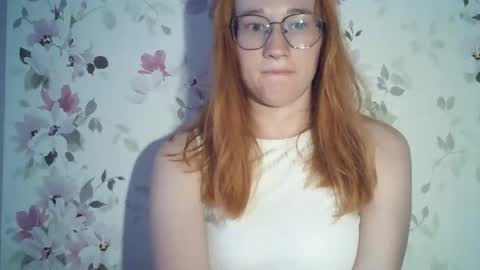 Evelina online show from 06/22/26, 02:58