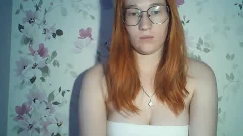 Evelina online show from 06/25/26, 03:38