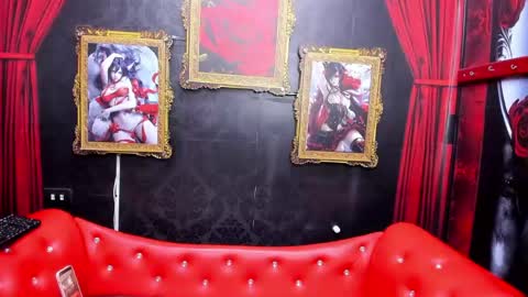 Snapshot of evelin_hellsing chatting on 05/08/26, 11:43 Evelin Hellsing online show from 05/08/26, 11:43