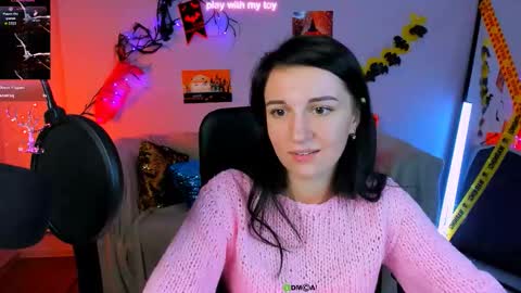 Snapshot of evelina_sun_ chatting on 10/26/25, 10:32 evelina online show from 10/26/25, 10:32