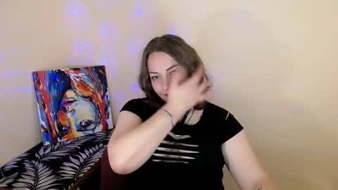 Lydia online show from 09/29/25, 11:42