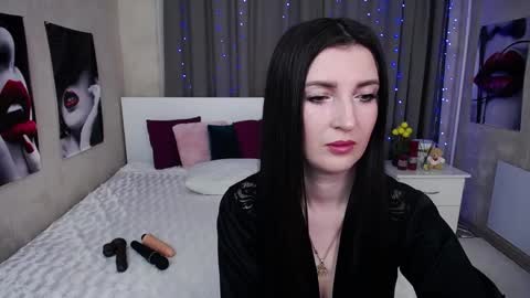 Snapshot of evelingills chatting on 03/23/26, 06:17 Evelin online show from 03/23/26, 06:17