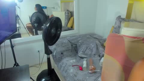 DAYANITA online show from 02/01/25, 07:02