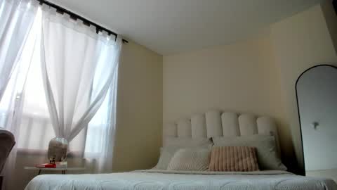 Eve online show from 11/11/25, 05:57