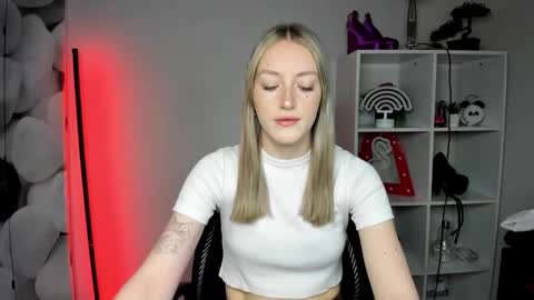 evelynblond online show from 02/13/26, 10:22