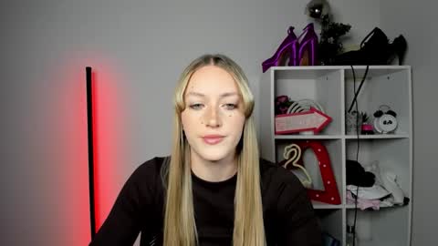 evelynblond online show from 05/05/26, 12:24
