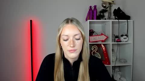 evelynblond online show from 06/01/26, 12:40