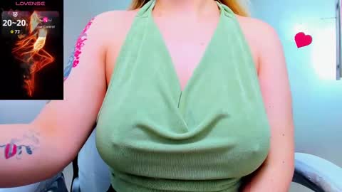 evelyne_rose online show from 02/28/25, 12:31