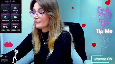 evelyne_rose online show from 11/10/25, 06:23