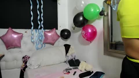 Evelyne online show from 03/16/26, 04:18