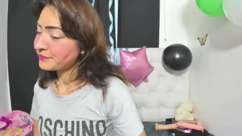 Evelyne online show from 03/19/26, 02:59