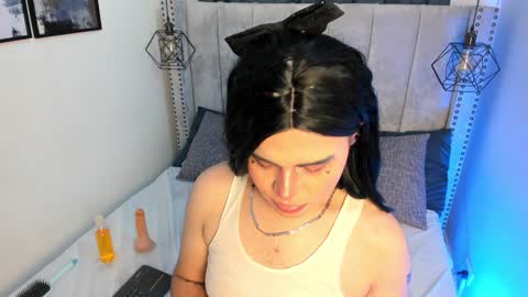 evelynn smith online show from 12/14/24, 05:25