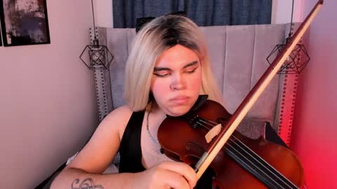 evelynn smith online show from 12/21/24, 05:40