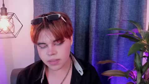 evelynn smith online show from 02/11/25, 02:25