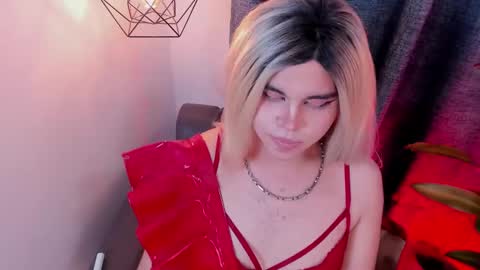 evelynn smith online show from 02/11/25, 11:33