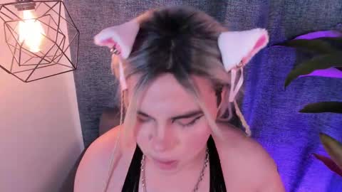 evelynn smith online show from 02/18/25, 07:52
