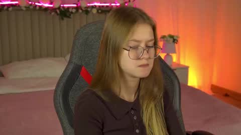 Eve online show from 09/24/25, 12:19