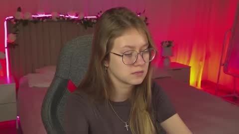 Eve online show from 11/12/25, 12:27