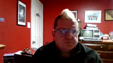 Snapshot of eventhorizon47 chatting on 12/25/24, 12:05 EV47 online show from 12/25/24, 12:05