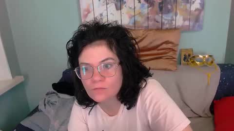 Everly online show from 10/27/25, 11:47