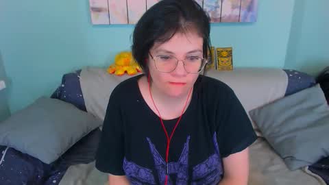 Everly online show from 02/11/26, 04:01