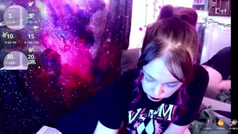 Snapshot of everlyester chatting on 02/02/25, 07:41 Evie online show from 02/02/25, 07:41