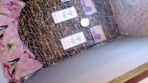 Snapshot of eves_candy chatting on 03/06/26, 08:22 Chloe mae online show from 03/06/26, 08:22