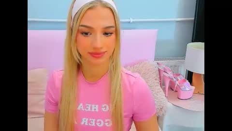 Eve online show from 10/22/25, 03:56