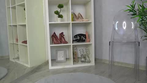 evewilder online show from 11/10/25, 06:23