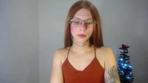 Snapshot of evi_kitty chatting on 01/04/25, 04:44 Evi online show from 01/04/25, 04:44