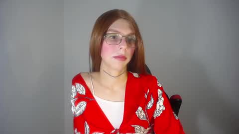Snapshot of evi_kitty chatting on 01/07/25, 10:08 Evi online show from 01/07/25, 10:08