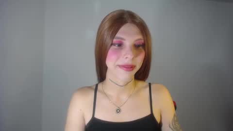 Snapshot of evi_kitty chatting on 01/26/25, 01:52 Evi online show from 01/26/25, 01:52