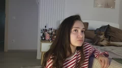 Snapshot of evi_woow chatting on 04/30/26, 08:57 evi_woow online show from 04/30/26, 08:57