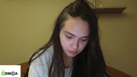 Snapshot of evi_woow chatting on 07/17/26, 01:45 evi_woow online show from 07/17/26, 01:45
