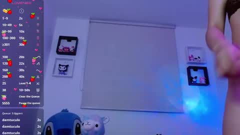 Evie Cloud online show from 02/15/25, 07:06