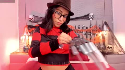 Snapshot of eviegothel_ chatting on 10/31/25, 08:32 eviegothel_ online show from 10/31/25, 08:32