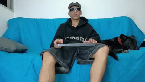 Snapshot of evil_boss1 chatting on 06/22/26, 02:35 evil_boss1 online show from 06/22/26, 02:35