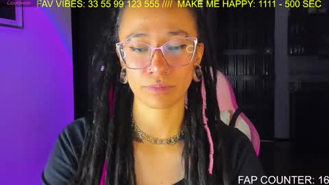 Snapshot of evil_miss_palpatin chatting on 03/12/25, 11:44 Lucia Ilich.... IG miss palpatine NEXT SHOW 200724 online show from 03/12/25, 11:44