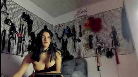 Snapshot of evil_sammy chatting on 03/20/26, 09:41 Mistress Sammy online show from 03/20/26, 09:41