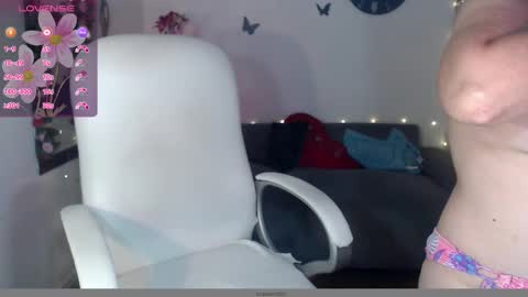 Snapshot of evil_stepmothers chatting on 02/20/25, 07:08 Pamela online show from 02/20/25, 07:08