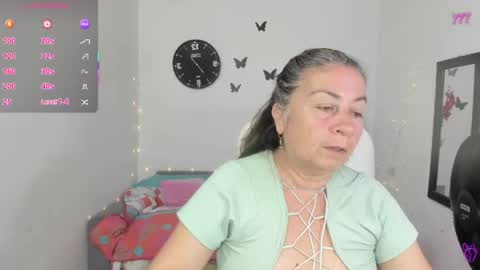 Snapshot of evil_stepmothers chatting on 05/09/26, 06:24 Pamela online show from 05/09/26, 06:24