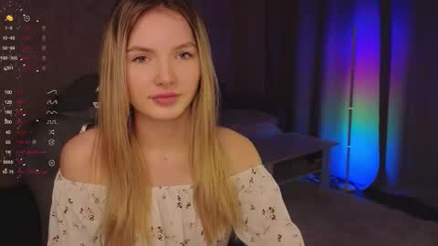 Evelyn online show from 11/26/25, 10:16