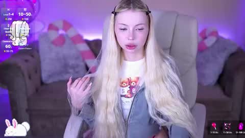 Eva online show from 01/15/26, 09:14