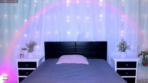 Evolet online show from 02/21/26, 12:39