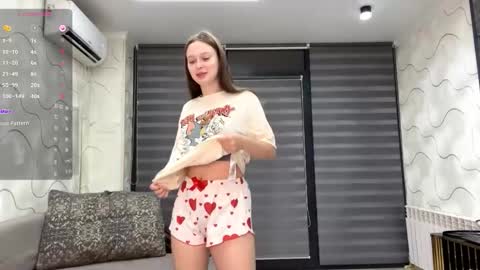 Eva online show from 11/02/25, 03:14